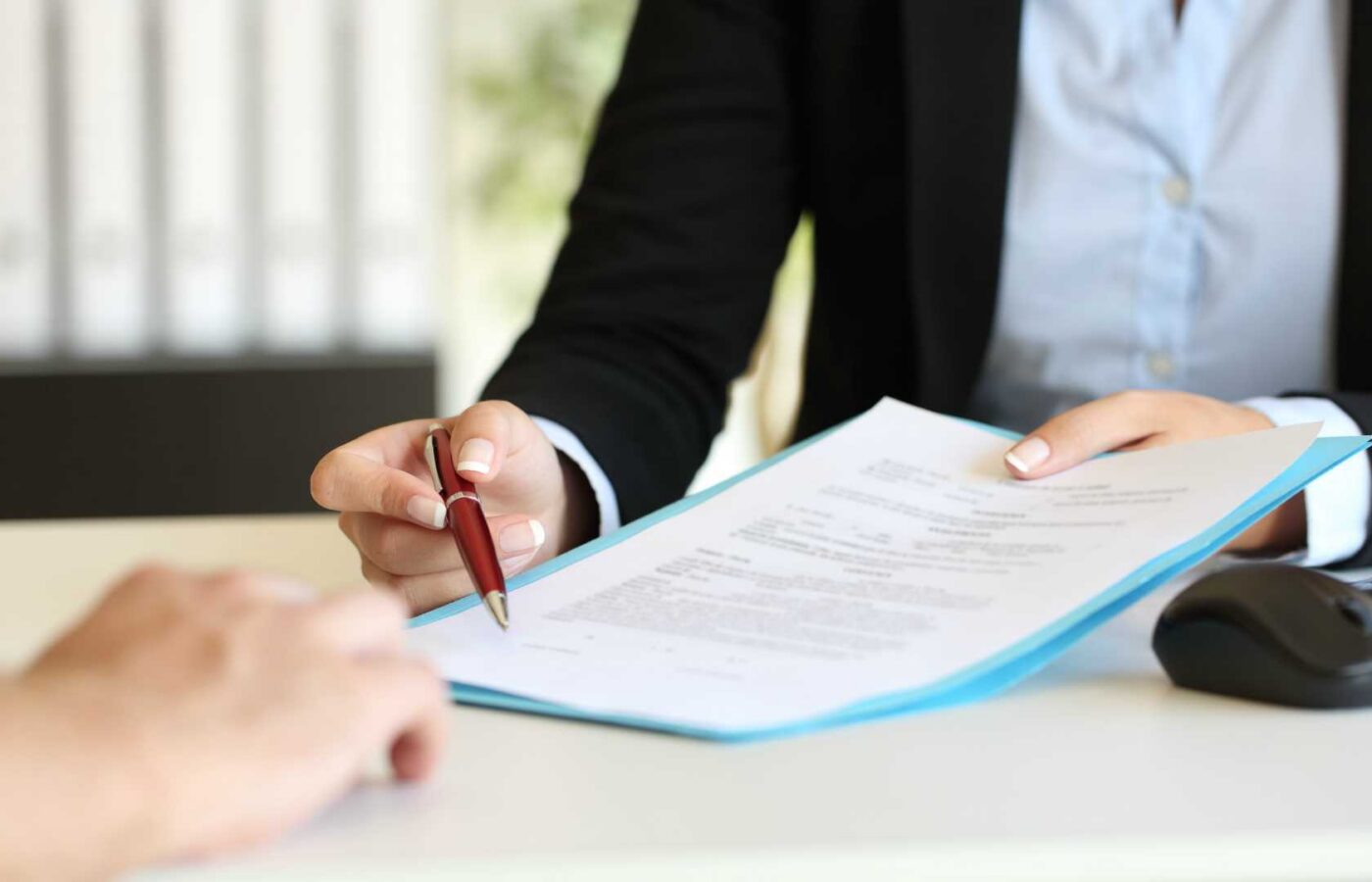 Signing of the first collective bargaining agreement for the employees of the Parliamentary Service
