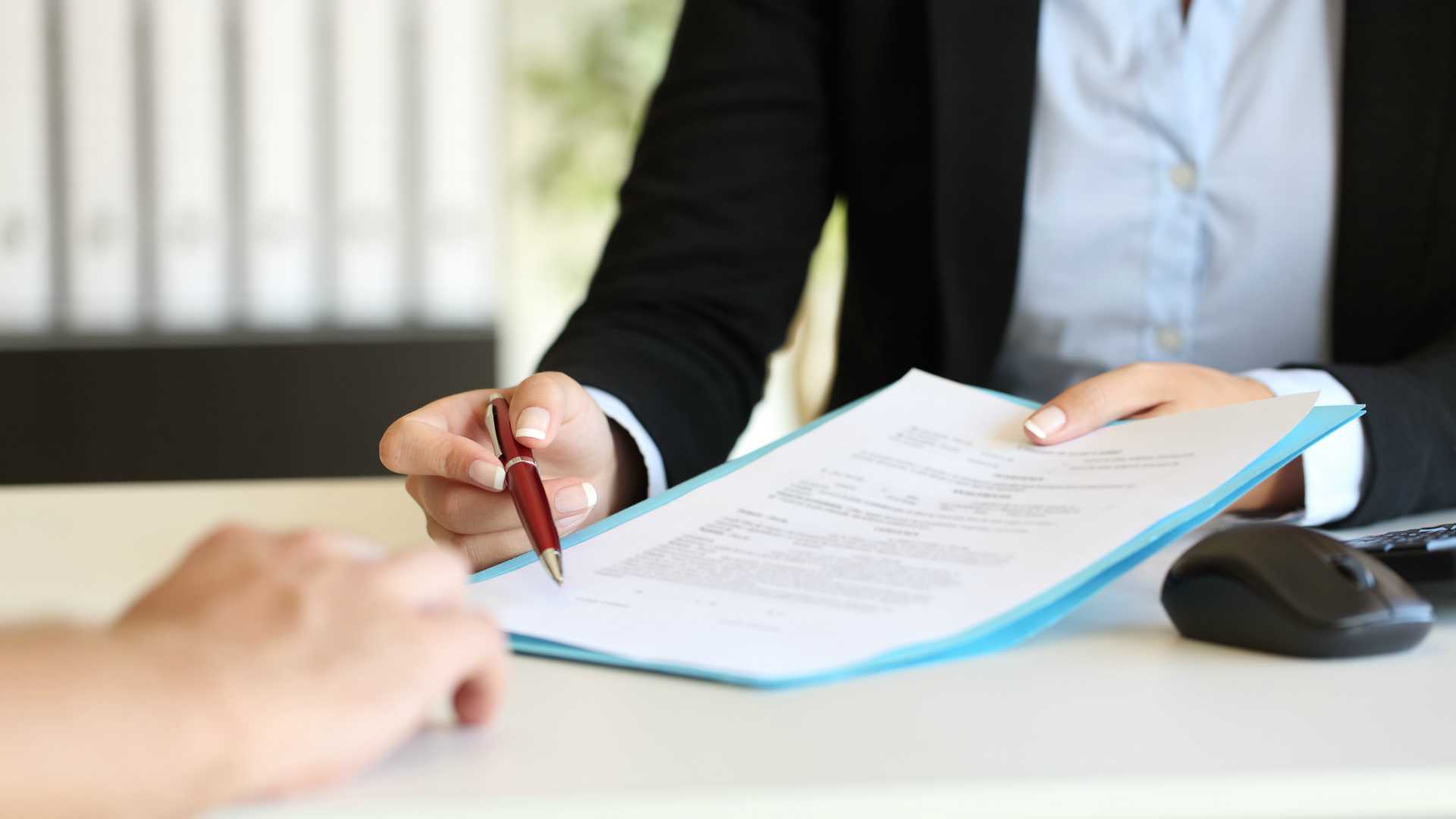 Signing of the first collective bargaining agreement for the employees of the Parliamentary Service