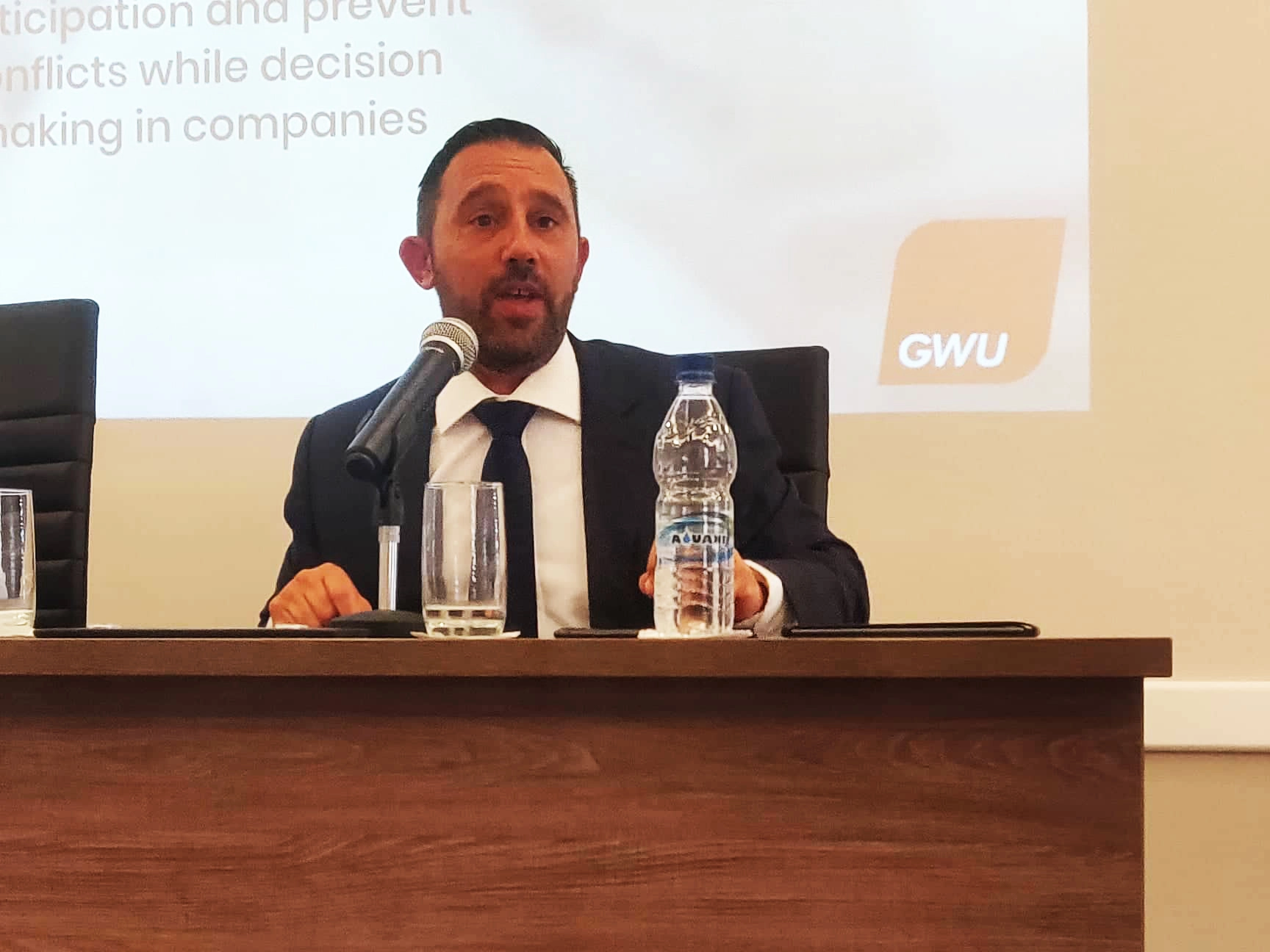 Meta tara l-liġijiet ta’ kull pajjiż u kif jattwawhom tirrealizza li pajjiżna għandu liġi tax-xogħol avvanzata ferm