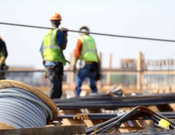 Kull ħaddiem jixraqlu li joħroġ jaqla’ l-ħobża ta’ kuljum u jirritorna d-dar mal-familja qawwi u sħiħ