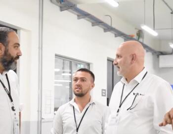 80 sena anniversarju – Sensiela ta’ żjarat fuq il-postijiet tax-xogħol