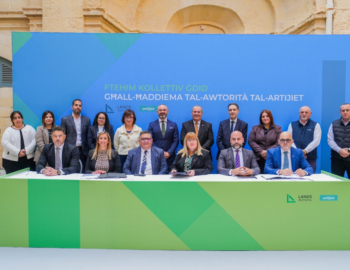 Iffirmat ftehim kollettiv ġdid bejn l-Awtorità tal-Artijiet u l-GWU