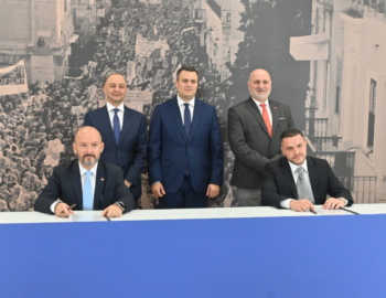 Il-kumpaniji li l-impjegati tagħhom iqassmu l-ikel se jkunu koperti bi ftehim kollettiv