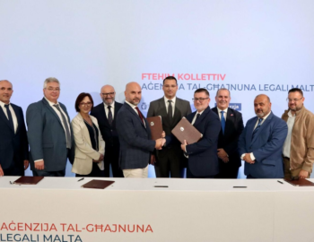Iffirmat l-ewwel ftehim kollettiv għall-Aġenzija tal-Għajnuna Legali