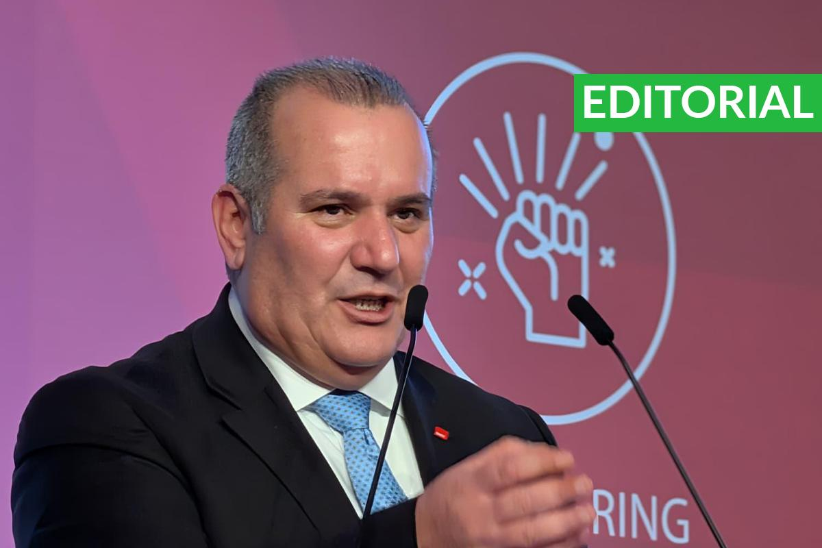 Editorial: Trade unions in transition