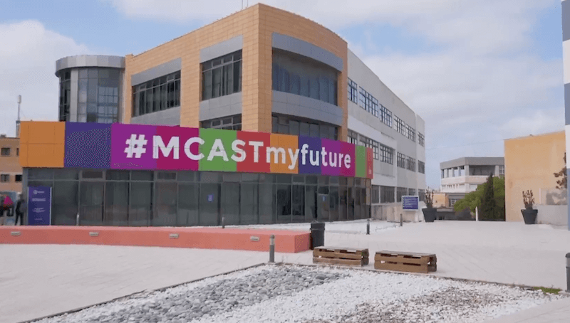 Il-GWU Tirreġistra Tilwima Industrijali ġewwa l-MCAST